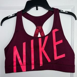 XL womens Nike sports bra